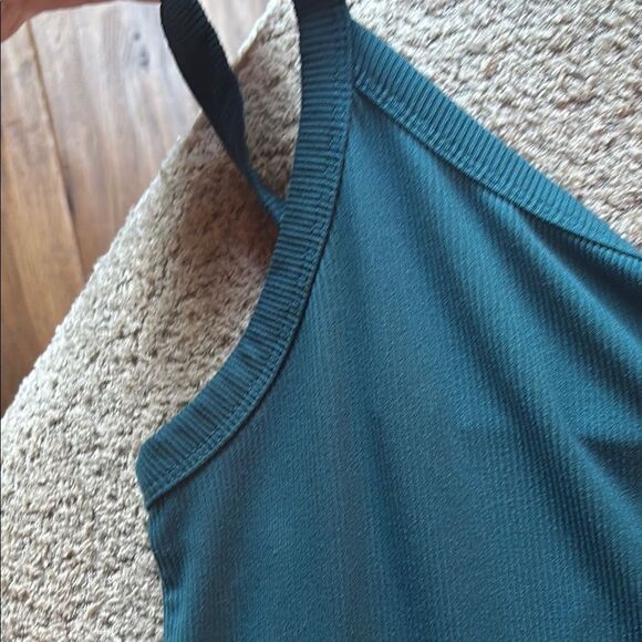 Women's Color ribbed Tank Top bundle - Picture 3 of 11